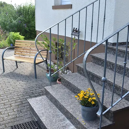 Auf Poetsch Minderlittgen